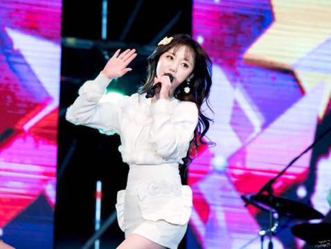 [러블리즈] 3일동안 쉬었다가 다시 일을 해야하니 뭔가 힘든 기분이라서 케이 | 인스티즈