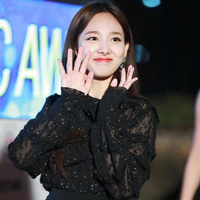 트와이스 맏내 나연.jpgif | 인스티즈