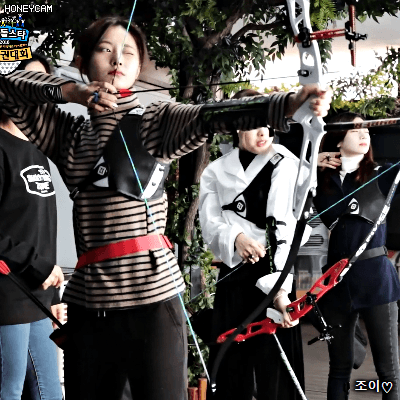 양궁 연습하는 쯔위.gif | 인스티즈
