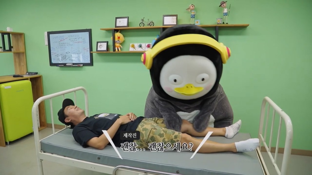 [펭수] 펭수가 직접 제작진들에게 힐링선물하는 EBS 복지 클래스 | 인스티즈