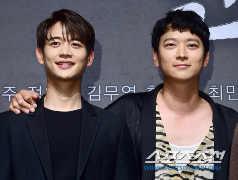 정우성 - 강동원 사이에 불꽃 카리스마 민호우...jpg | 인스티즈