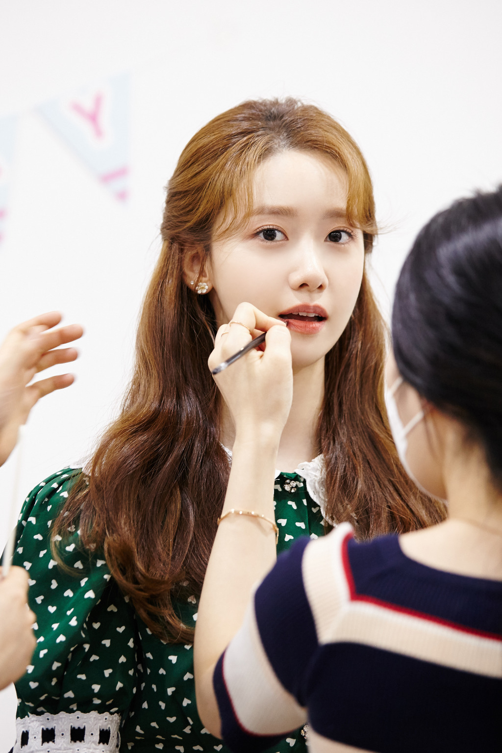 993819345ED7EDF4057B4B