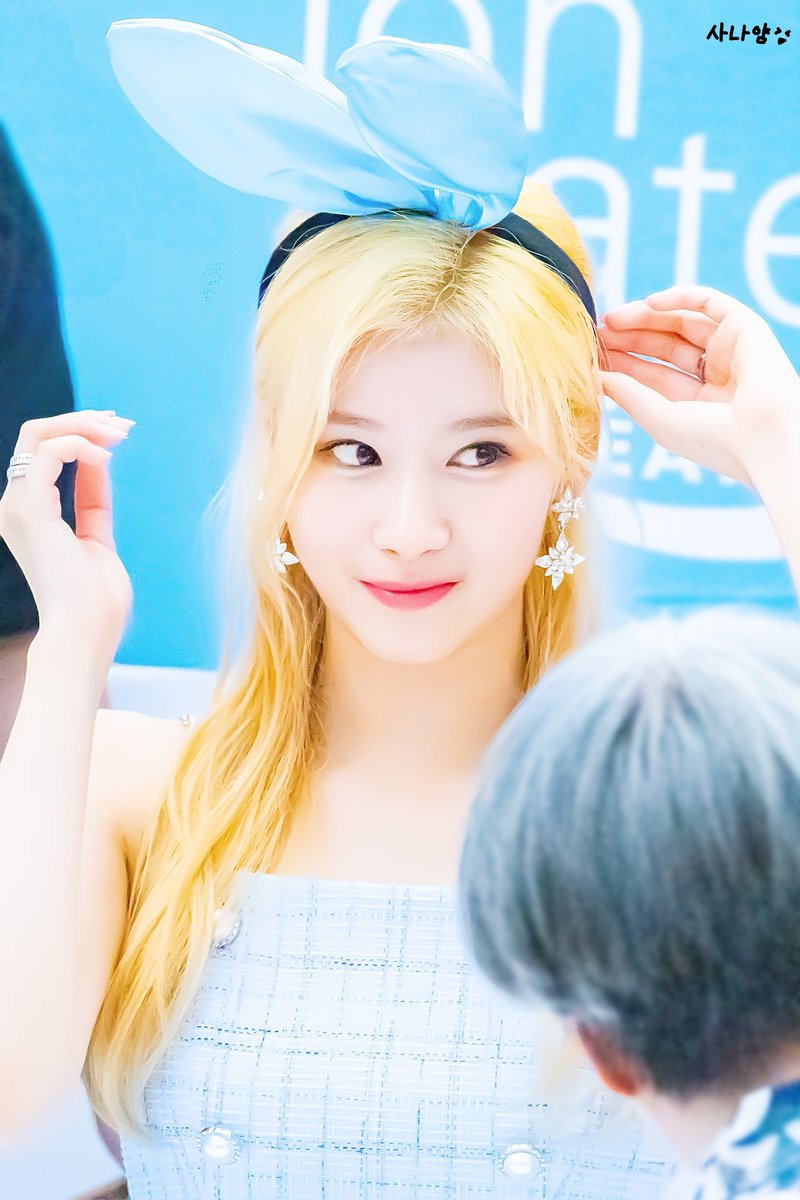 사나는 예쁘다.jpgif | 인스티즈