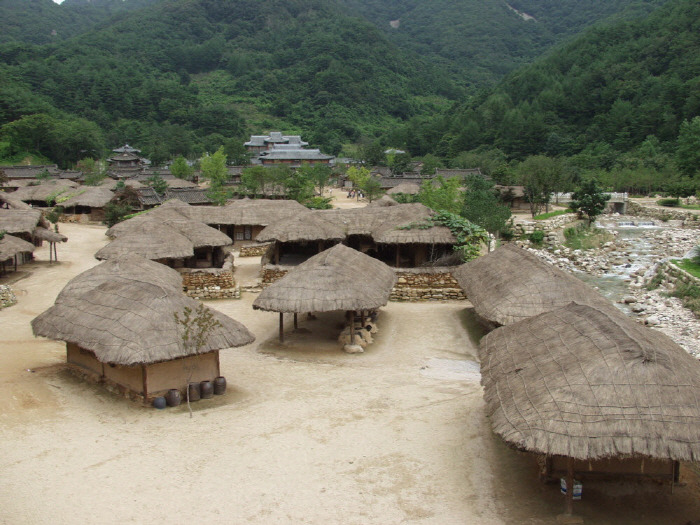 흙내음풀내음 이미지
