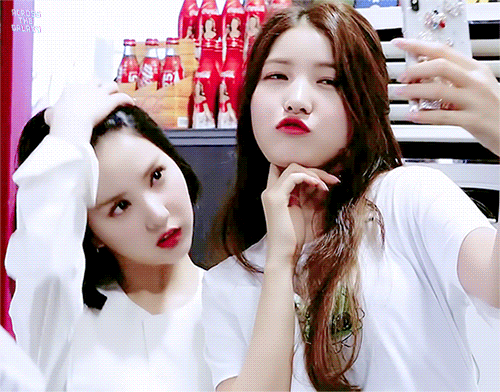 여자친구 최고의 맏내 리다 소원.jpg.gif.Feat.황금비율 여신 | 인스티즈