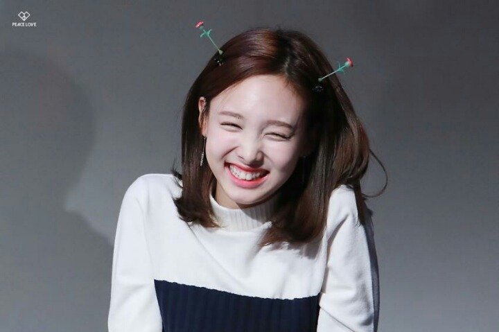 트와이스 맏내 나연.jpgif | 인스티즈