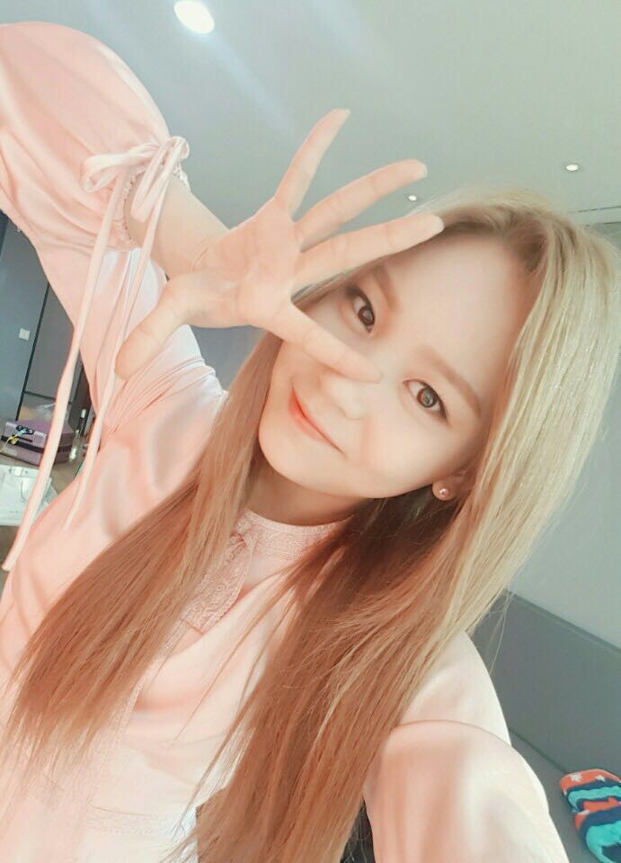 어쩜 이리 이쁠수가 있지 | 인스티즈