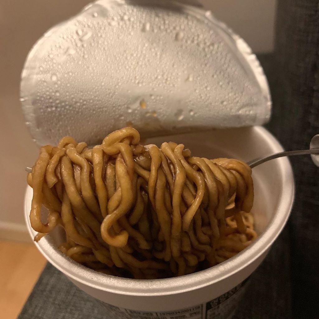 이 라면 한컵으로 배 안차는 사람 많음 | 인스티즈