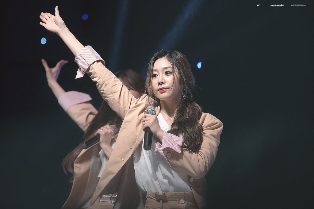 [러블리즈] 츄러스 생각이나서 지수 | 인스티즈