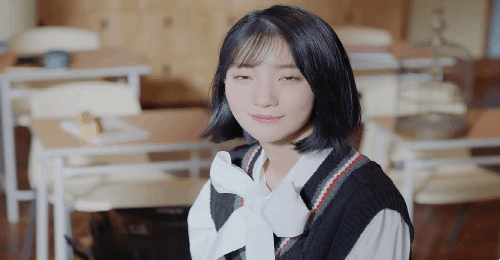 오마이걸 비밀정원 뮤비 비니.gif(데이터주의) | 인스티즈