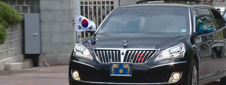 다시 보는 문재인 대통령 청와대 입성 장면.gif | 인스티즈