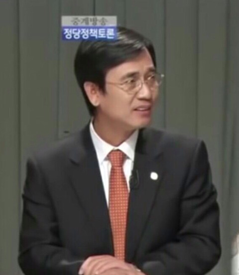 표정으로 욕하는 유시민 | 인스티즈