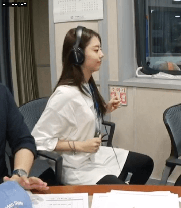 우리혜 덩실덩실.gif | 인스티즈