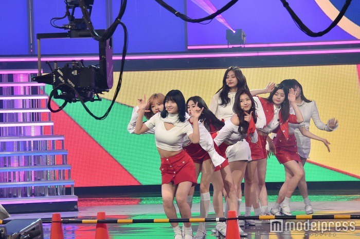 전세기 타고 일본 다녀온 트와이스.jpg | 인스티즈