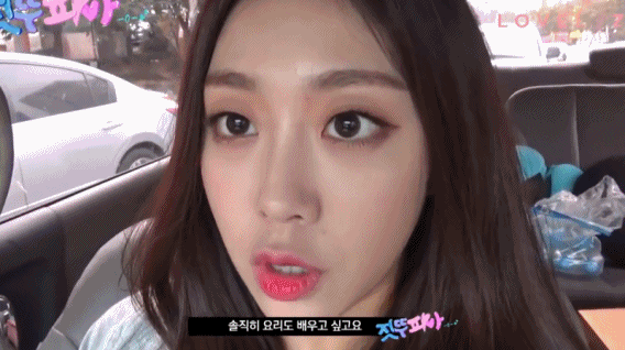 지수는 흑발이 이쁜거같아서 흑발시절 러블리즈 지수.gif | 인스티즈