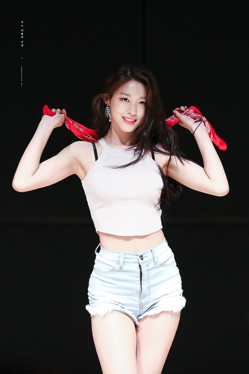 18시즌 설현이 미모.jpgif (100장) | 인스티즈
