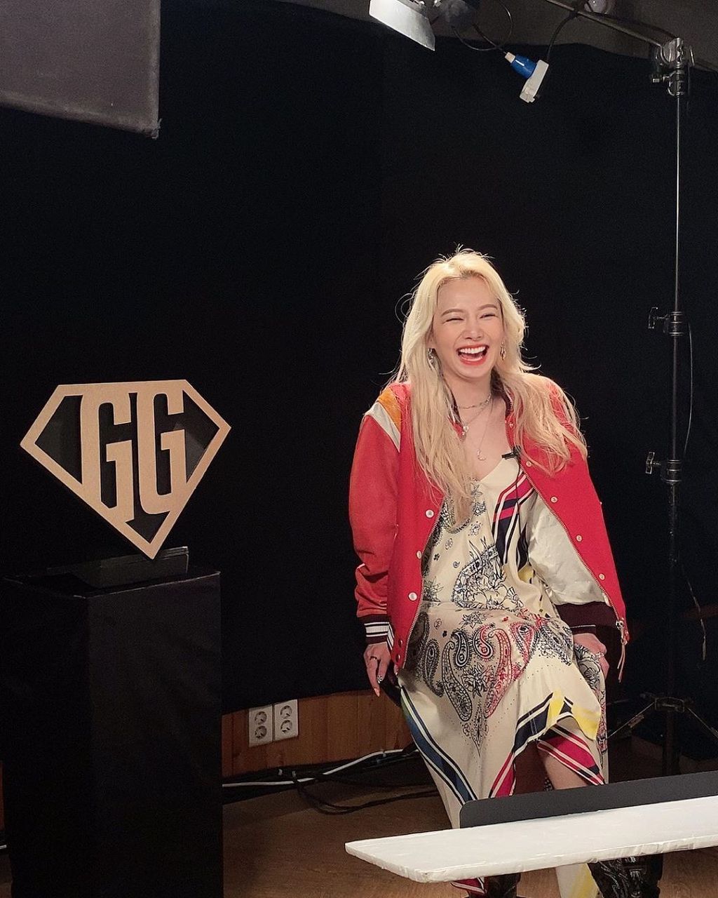 99AEE6425EE78766153D36