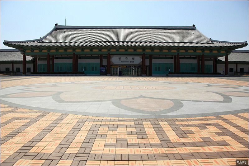 대한민국의 전통 한옥식 역 | 인스티즈
