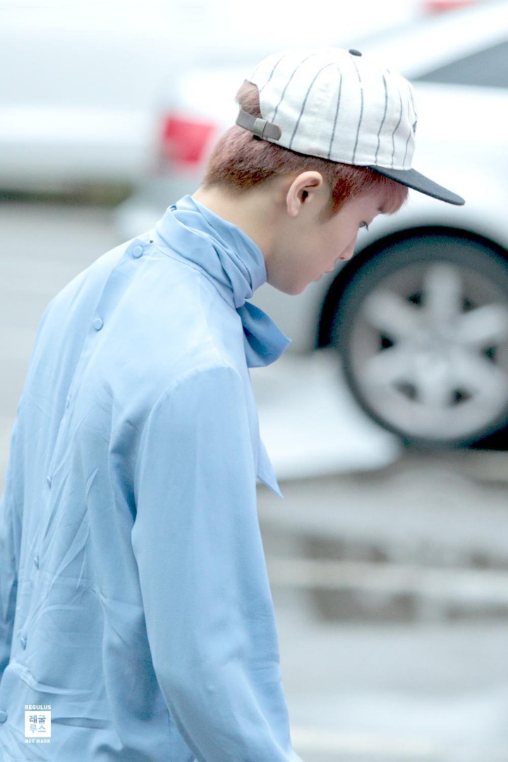 코디가 마음에 들지 않았던 아이돌홈마 | 인스티즈