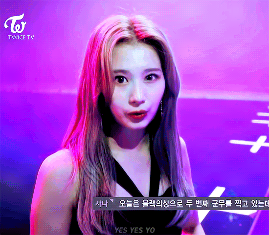 오늘이 생일인 트와이스 사나.jpgif (335장) | 인스티즈