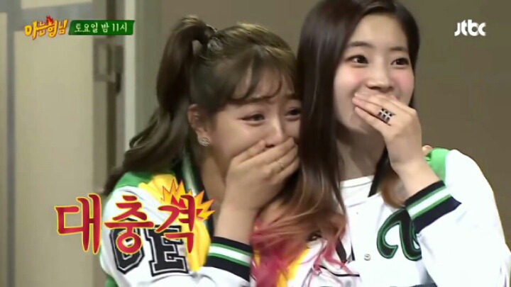 트와이스에게 물벼락 맞는 서장훈.jpgif | 인스티즈