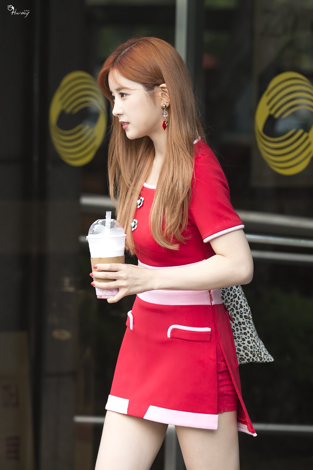 [에이핑크] 주말이라 시간이 잘 가는 것 같아서 박초롱 | 인스티즈