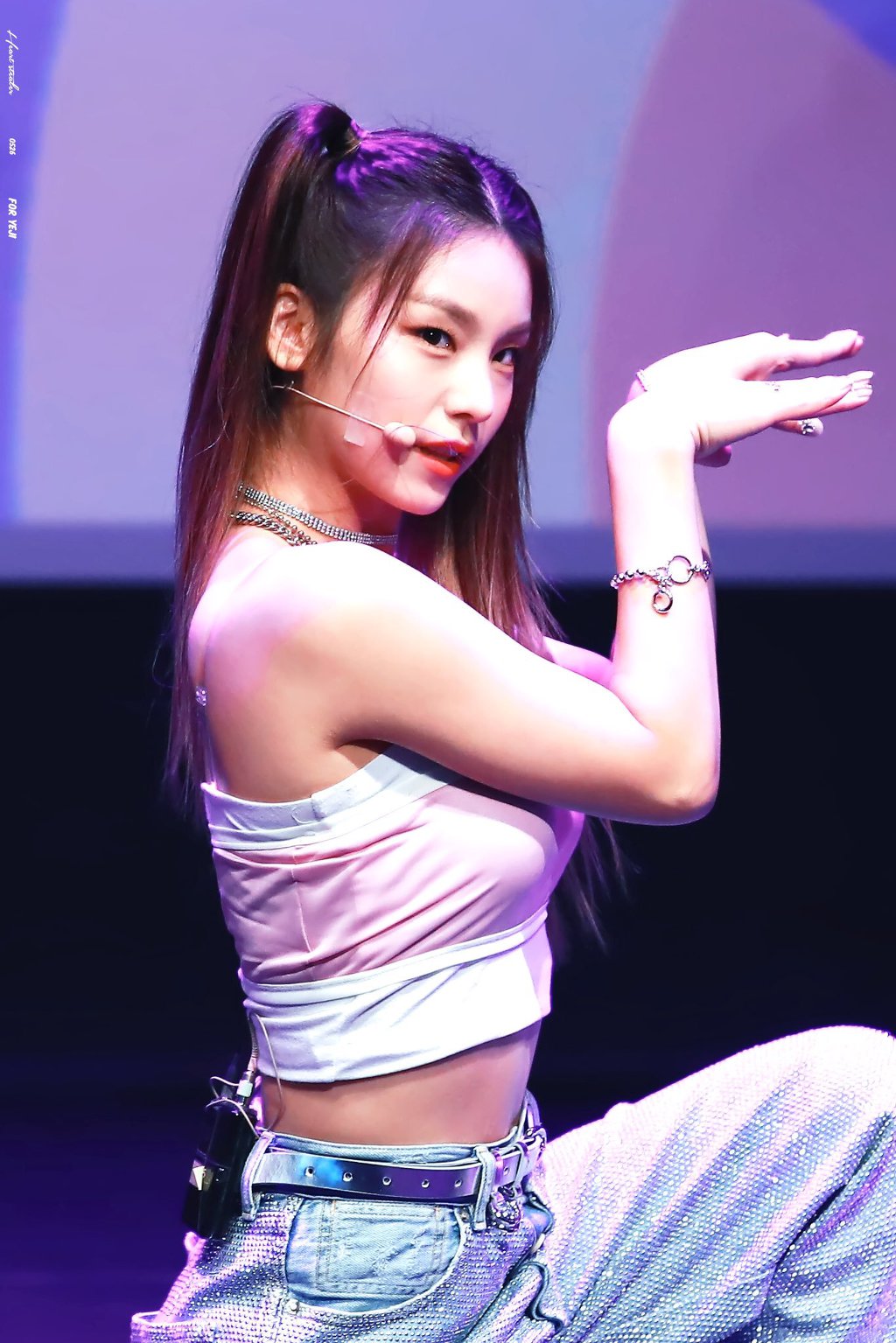 솔직히 좀 귀여운 ITZY 예지.jpgif | 인스티즈