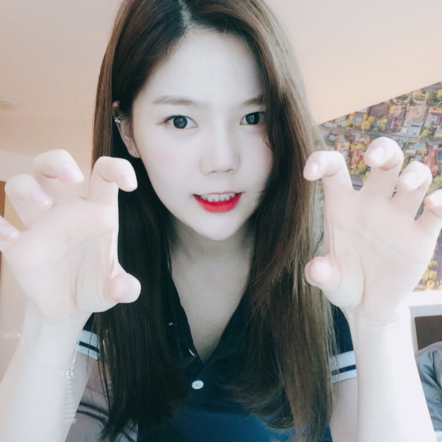 공식카페에 효정이가 올려준 사진들.jpg | 인스티즈