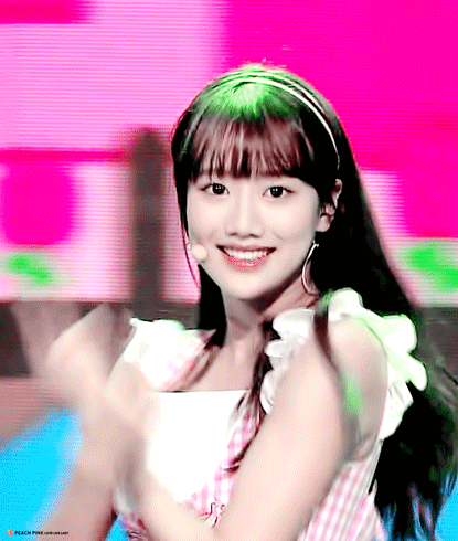 데뷔때부터 예쁜 에이프릴 나은 | 인스티즈