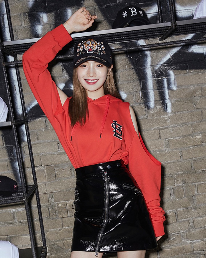  오늘자 MLB 인스타에 올라온 트와이스 화보 49P | 인스티즈