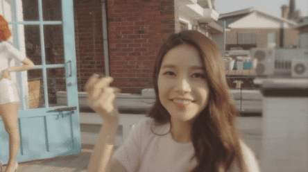 끼부리는 마마무 솔라 | 인스티즈