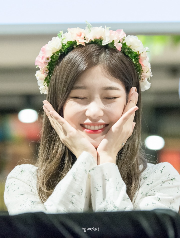 정채연 보고 가세요 | 인스티즈