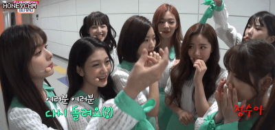 쇼챔피언 비하인드 - 축알못 프로미스 나인.gif | 인스티즈