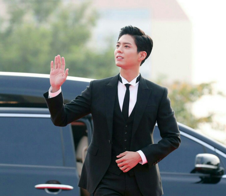 박보검 쓰리피스 수트 코디 수준.JPG | 인스티즈