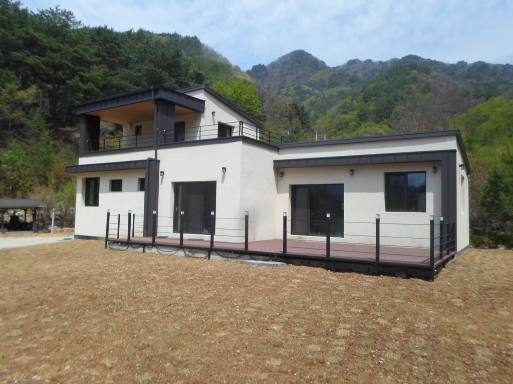 1.한계리 전원주택 전경입니다 - 2018년설계건 - 인제신성건축사 사무소 1.한계리 전원주택 전경입니다
